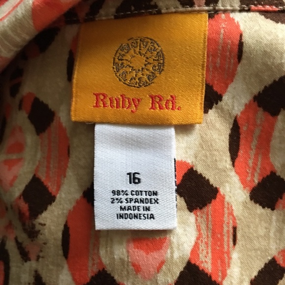Ruby Red  OrangeTanBrown Geometric Jacket, Size 16 - Picture 5 of 8